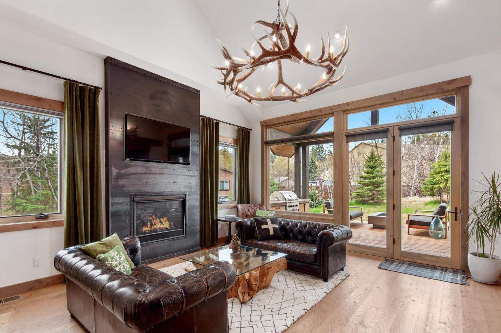Lodge At Whitefish Lake Екстериор снимка