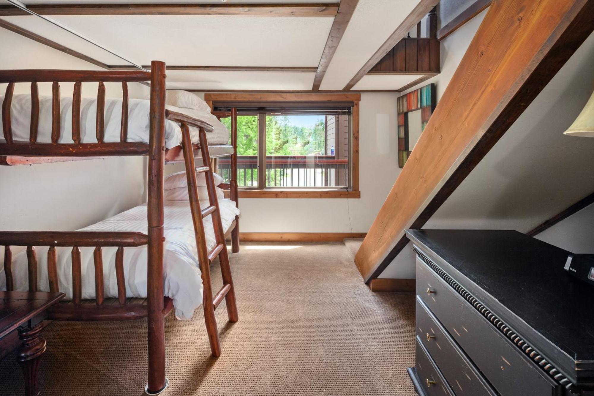 Lodge At Whitefish Lake Екстериор снимка