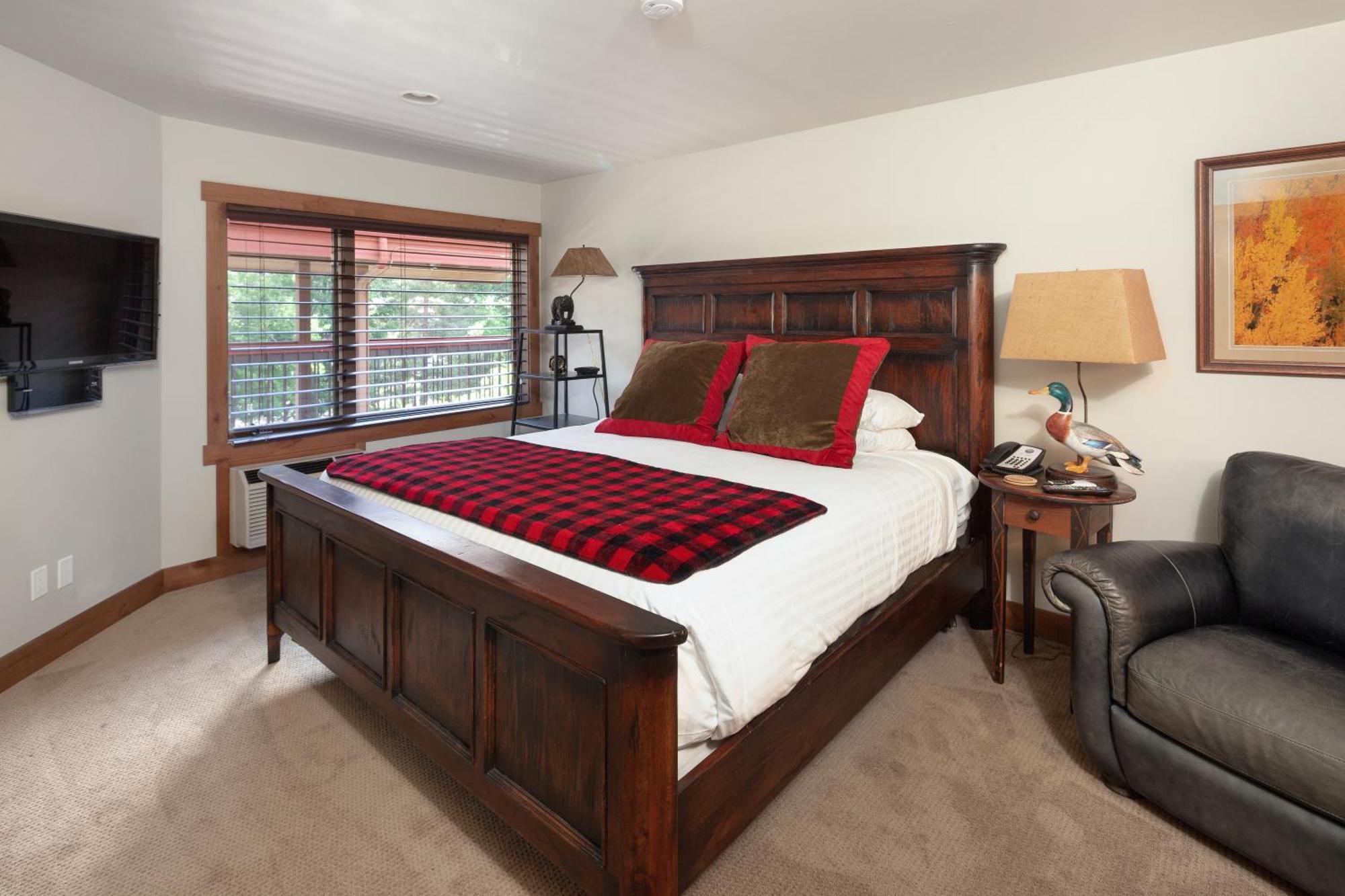 Lodge At Whitefish Lake Екстериор снимка
